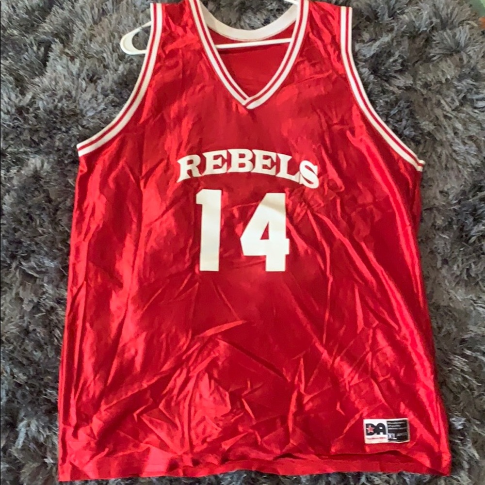 Men’s XL Rebel jersey